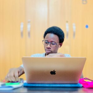 kagou-dicko-uABuB3onLW0-unsplash-scaled